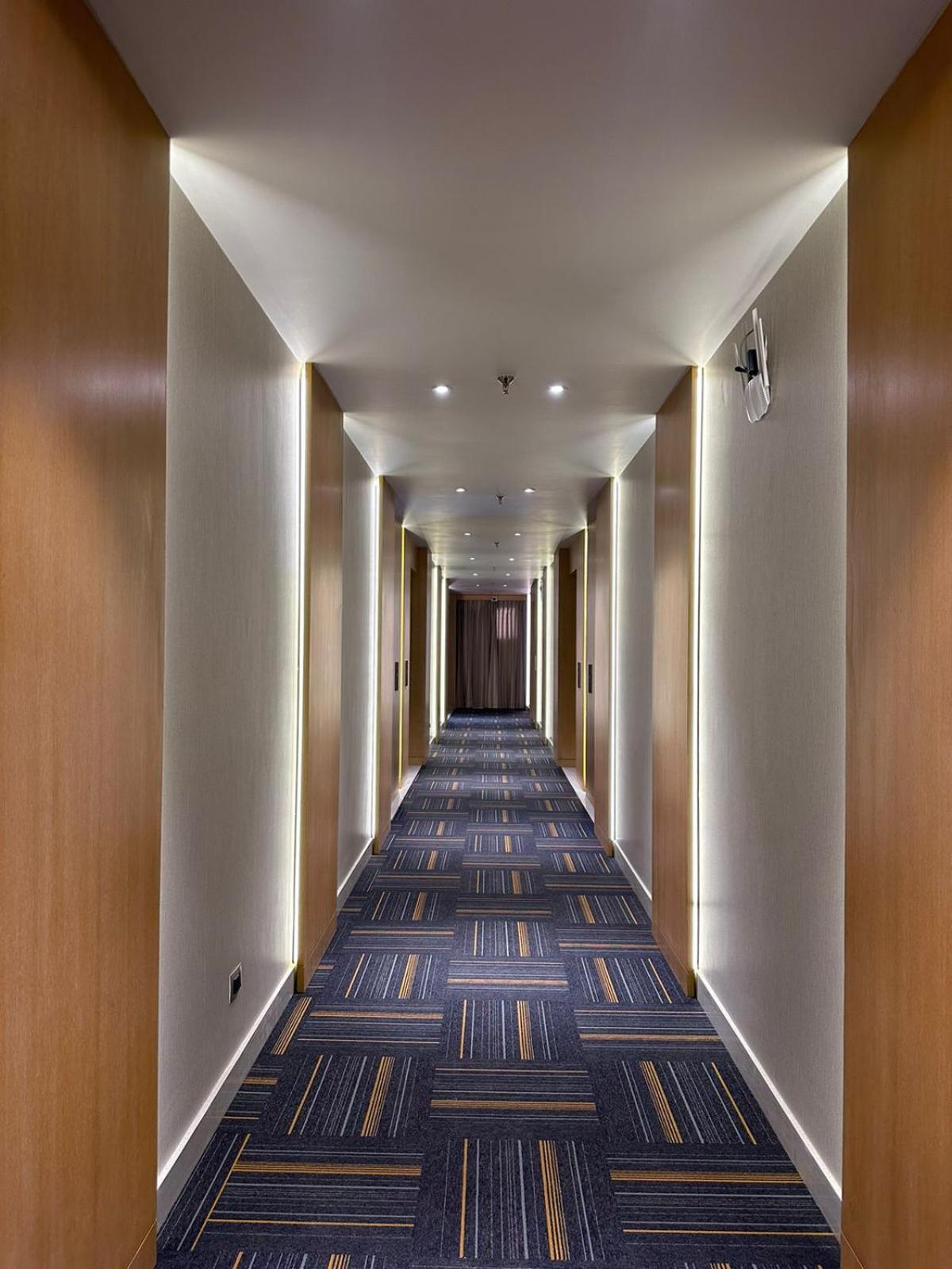 Hotel Rajmahal Moradabad Εξωτερικό φωτογραφία